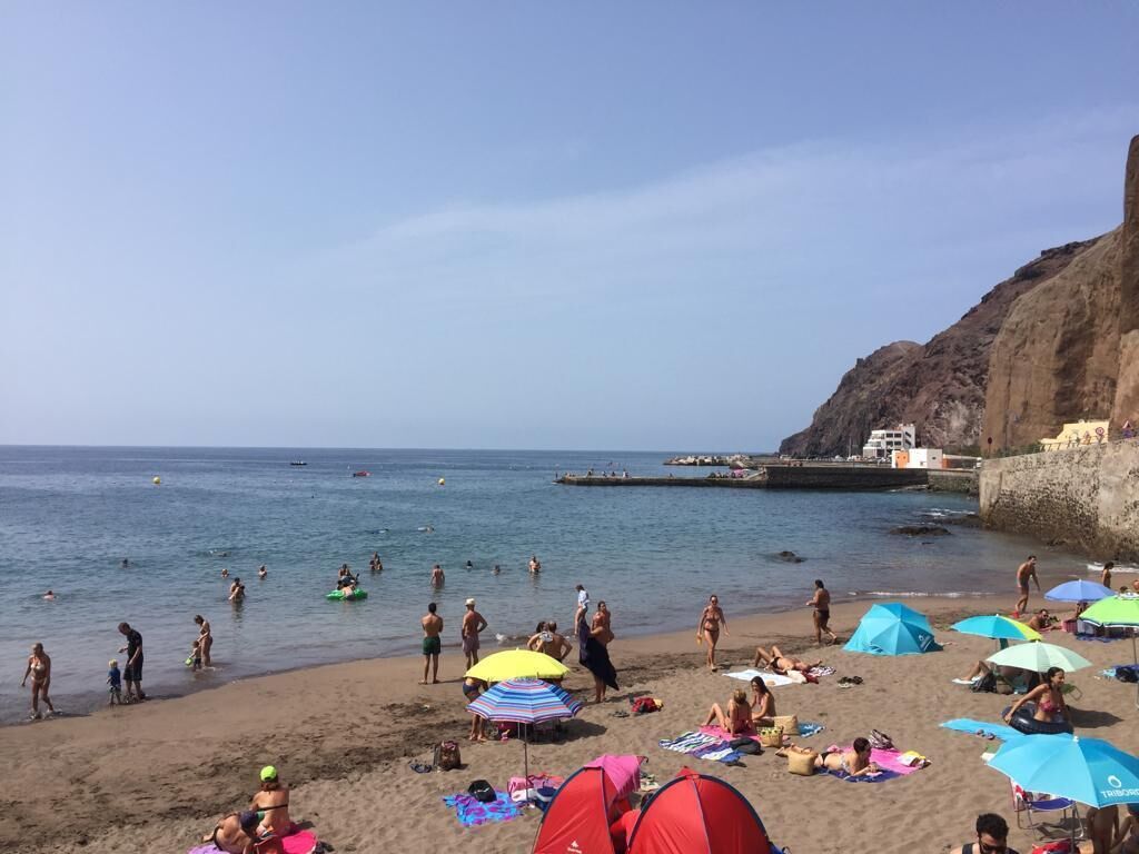 Beach nearby, beach towels