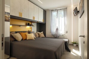 2 chambres, fer et planche à repasser, lit parapluie, Wi-Fi gratuit