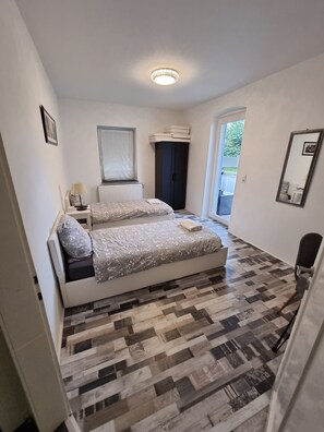 3 Schlafzimmer, Zimmersafe, Bügeleisen/Bügelbrett, WLAN