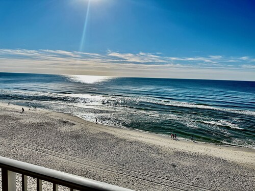 Direct Gulf Front ~ 4th Floor ~ 2BD 2BA ~ Oversized Balcony ~ GulfShoresByOwner
