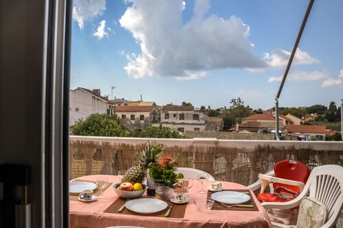 Modern flat with beautiful views