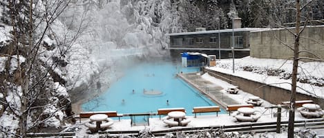 Outdoor pool, a heated pool