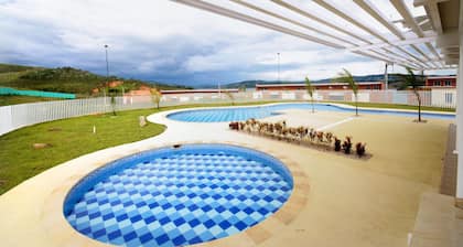 Lakefront Villa at Lake Calima: Comfort, Stunning Views & Water Sports Paradise