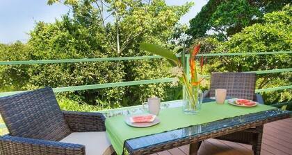 CRT-Tropical Paradise Villa - Dans la forĂȘt tropicale avec le confort de la maison!