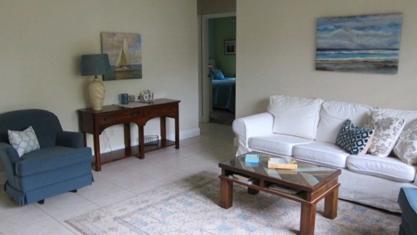 Enjoy southern Florida's treasure coast, minutes from the beach. 