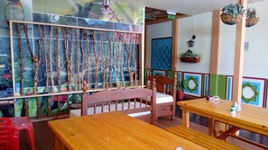 Flat-screen TV - Hostal Don Jose - Hostel (Santa Rosa de Cabal)