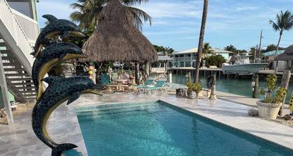 ENDSCHLÜSSEL Grand 3/2 W / 90 'Private Dock, KEINE DOCKAGE GEBÜHREN, Trailer Storage enthalten