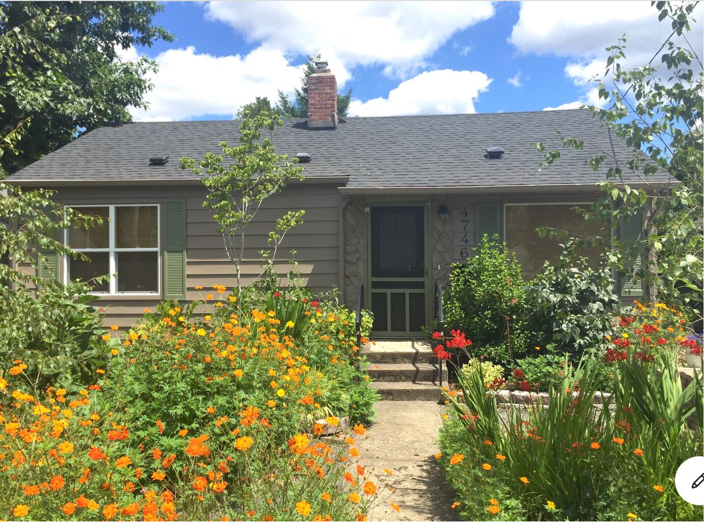 MB’s Guest House cozy 2 bedroom in SE Portland - minutes from downtown Portland