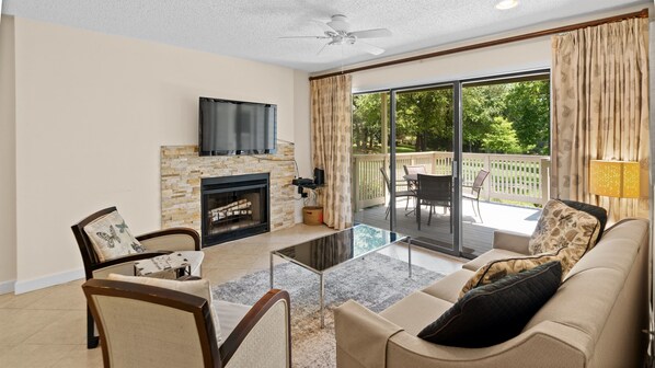 Smart TV, biblioteca musical y videoteca 