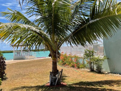 Spacious Secluded Waterfront Home with compact car