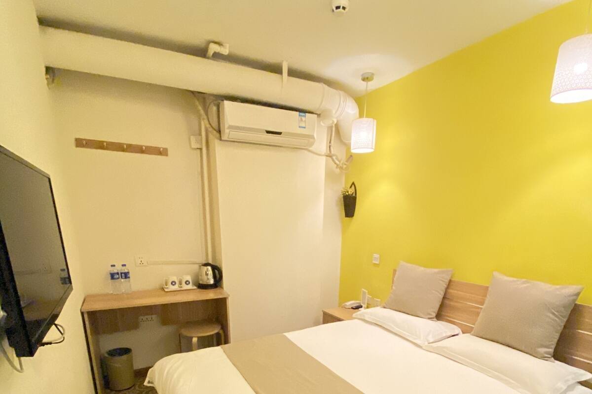 In-room safe, desk, blackout curtains, soundproofing