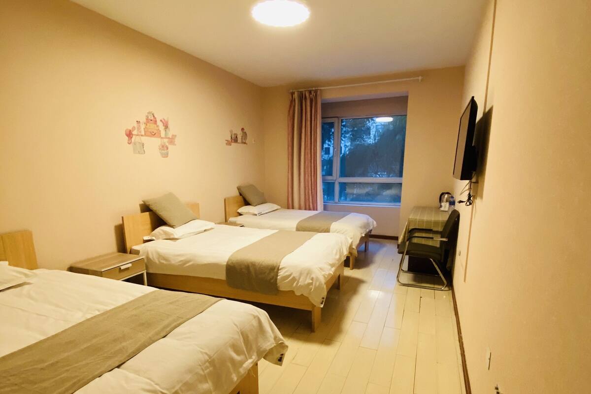 In-room safe, desk, blackout curtains, soundproofing