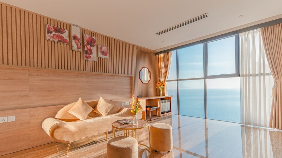 Emerald Bay Hotel & Spa Nha Trang