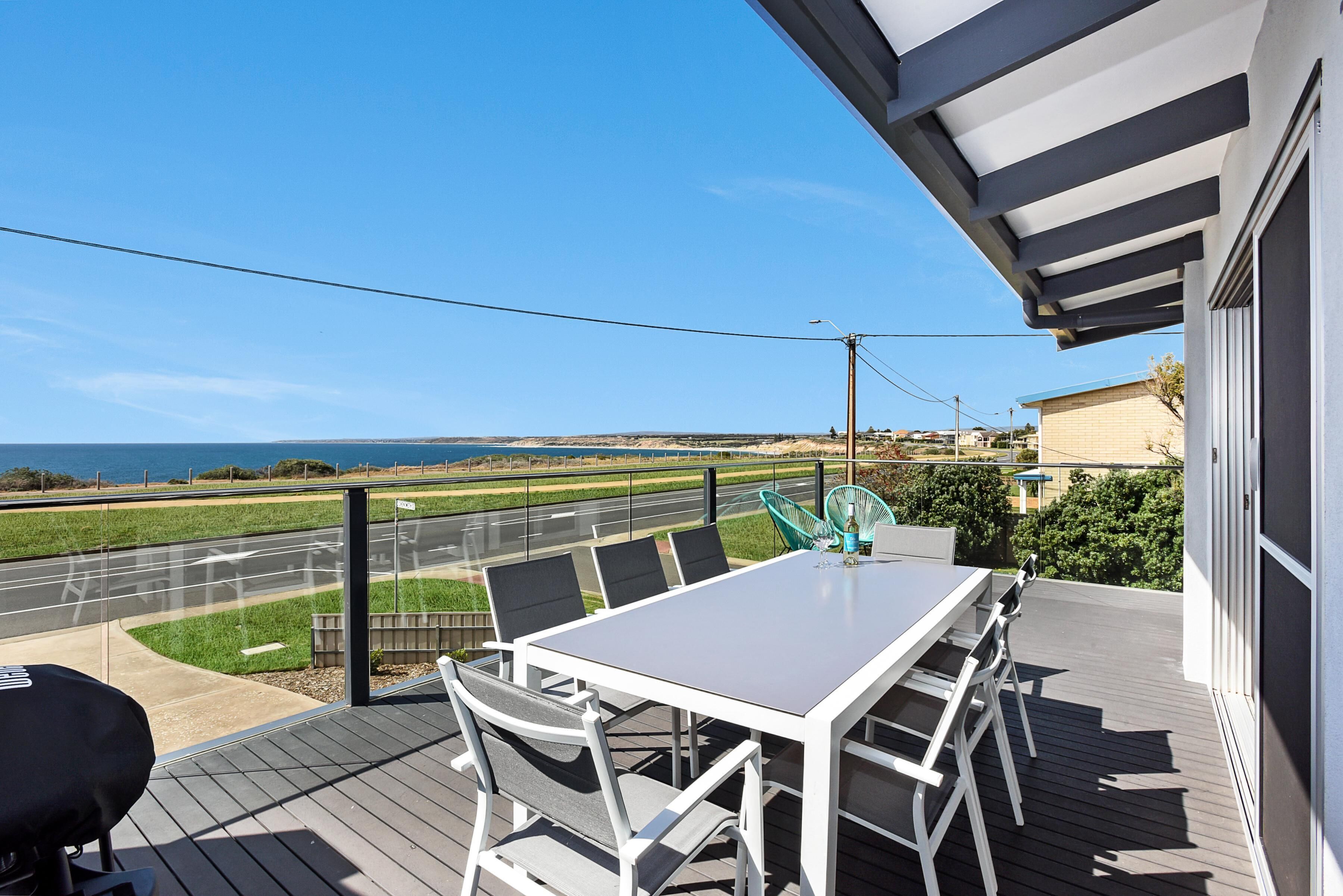 Sorrento ~ Aldinga Beach - Stylish Seafront Home with Stunning Sea Views between Aldinga Port Willunga