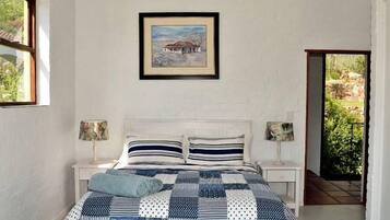 Apartment (Peninsula) | 2 bedrooms, iron/ironing board, free WiFi, bed sheets