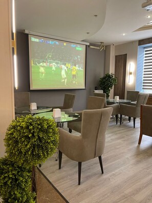 Bar (en el alojamiento)