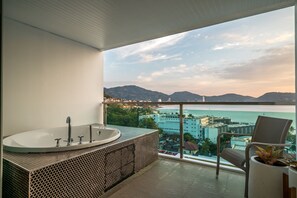 Terrace/patio - Baycliff Residence by Lofty (Patong)
