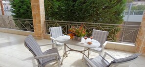 Leilighet – comfort, 3 soverom, sjøutsikt | Balkong