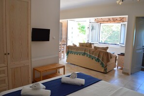 Studio Romantique, vue jardin