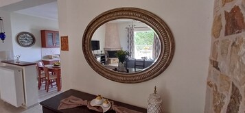 Televisión de pantalla plana, reproductor de DVD