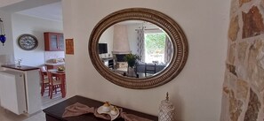 Appartement Confort, 3 chambres, vue mer | Coin séjour