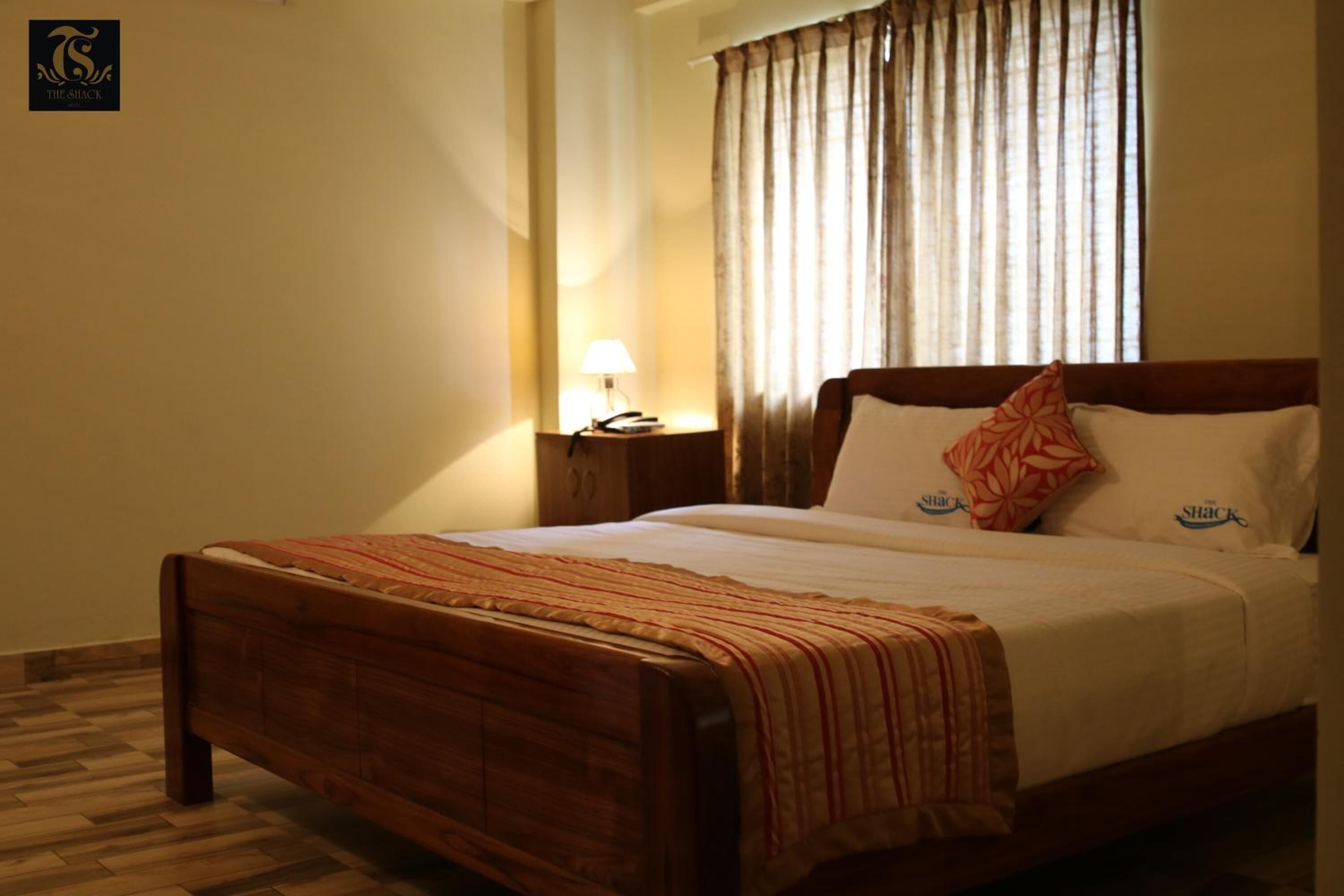 Soundproofing, free WiFi, wheelchair access