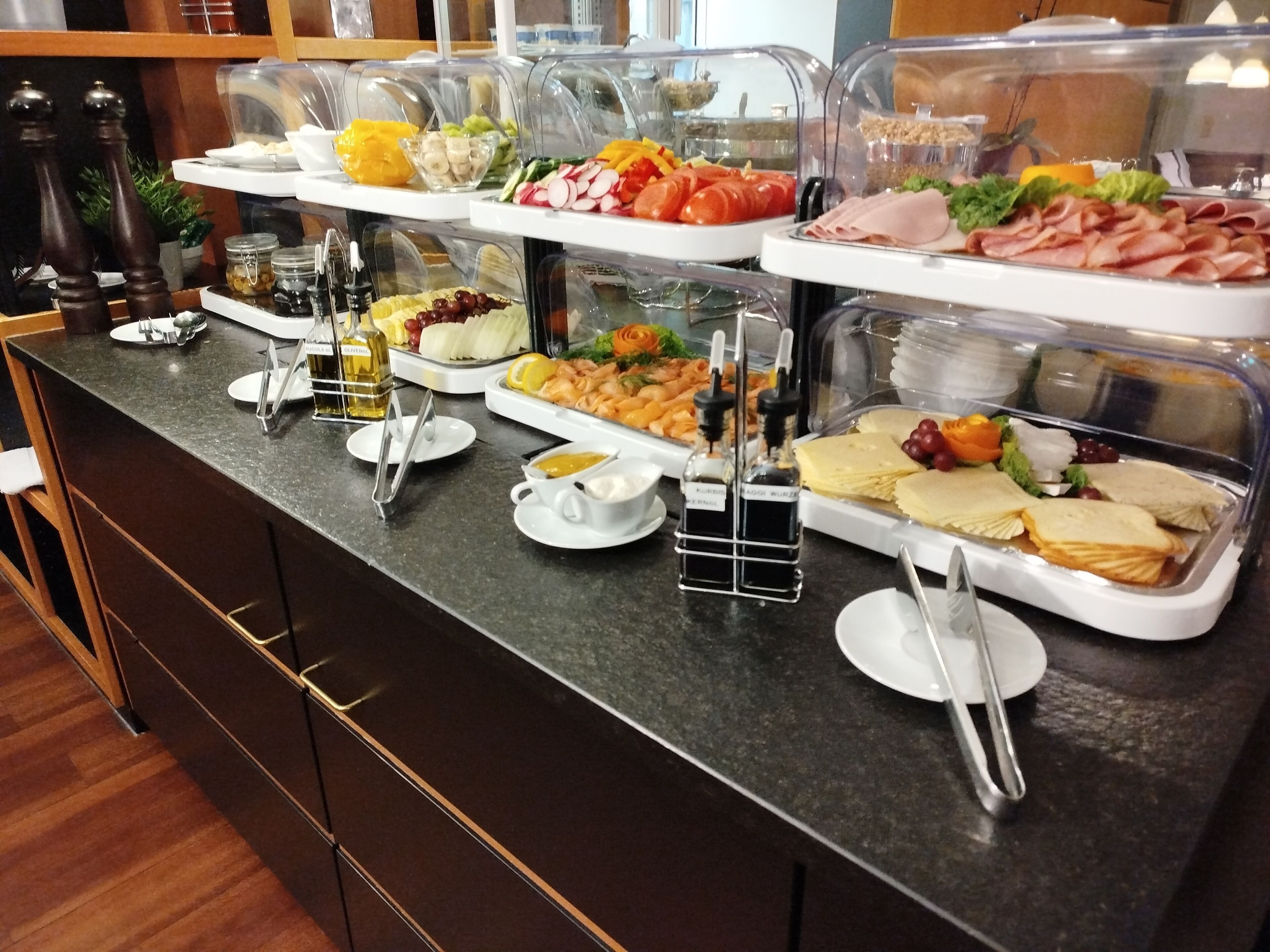 Colazione a buffet inclusa, servita tutte le mattine 