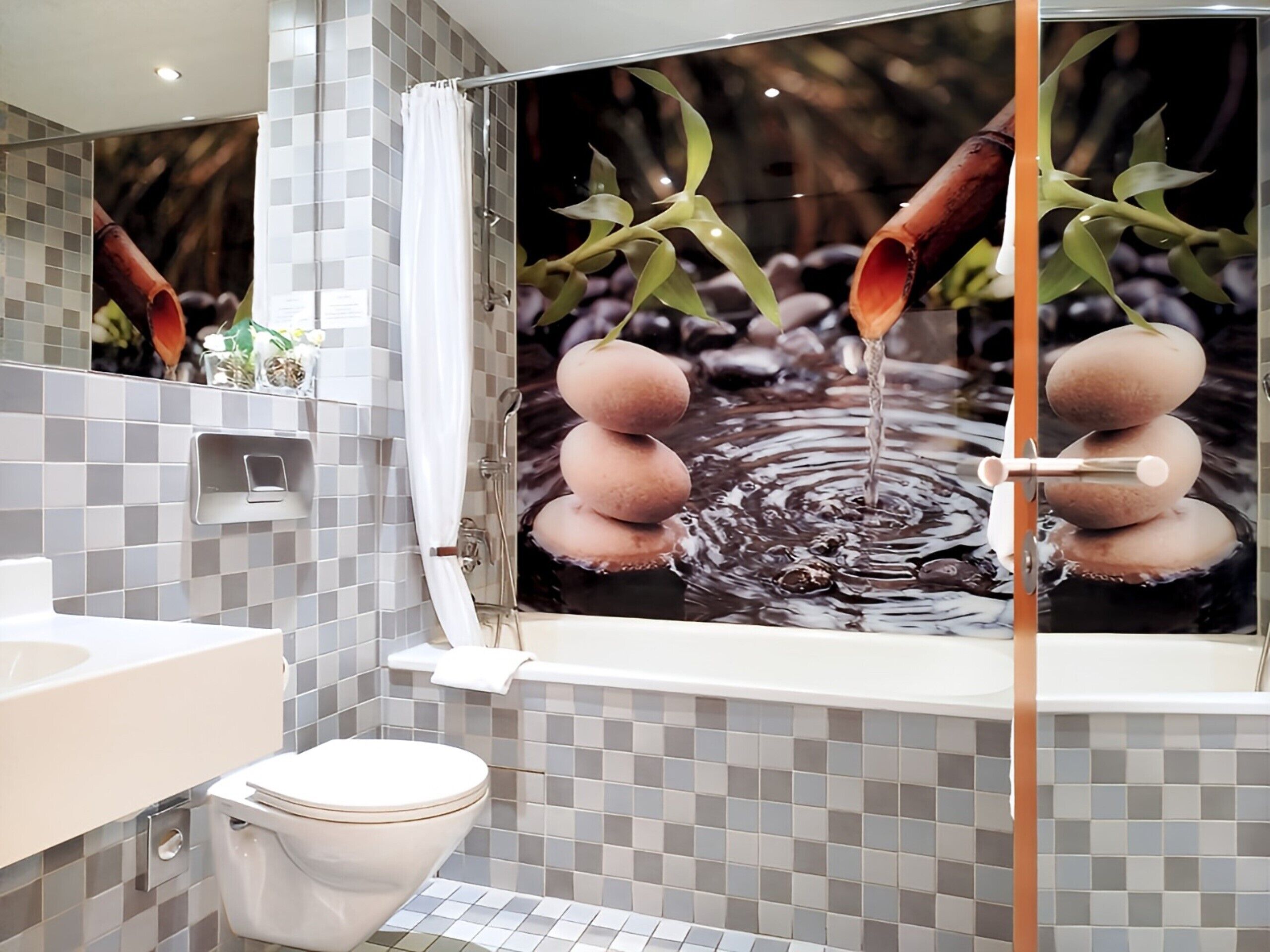 bathtub, free toiletries, hair dryer, towels