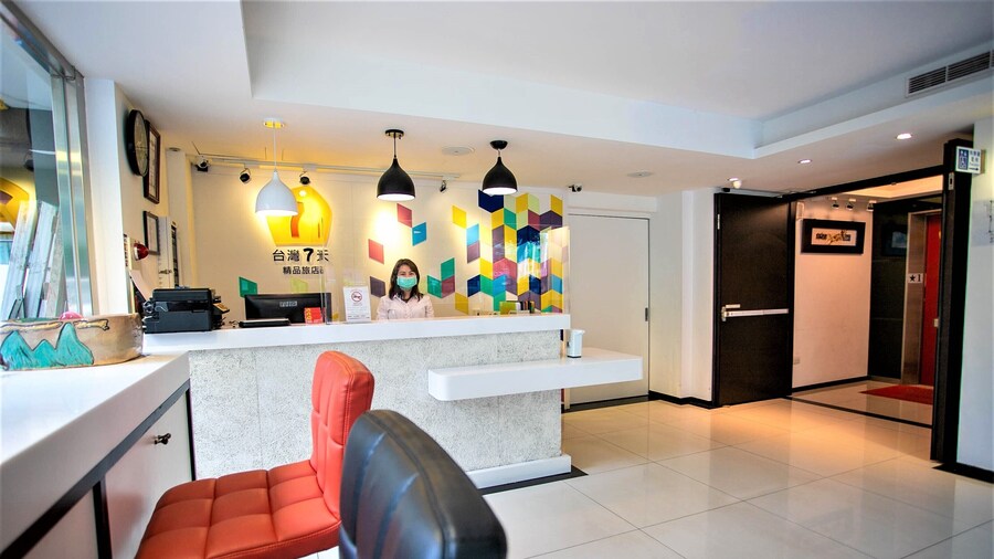 Taiwan Seven Days Boutique Hotel