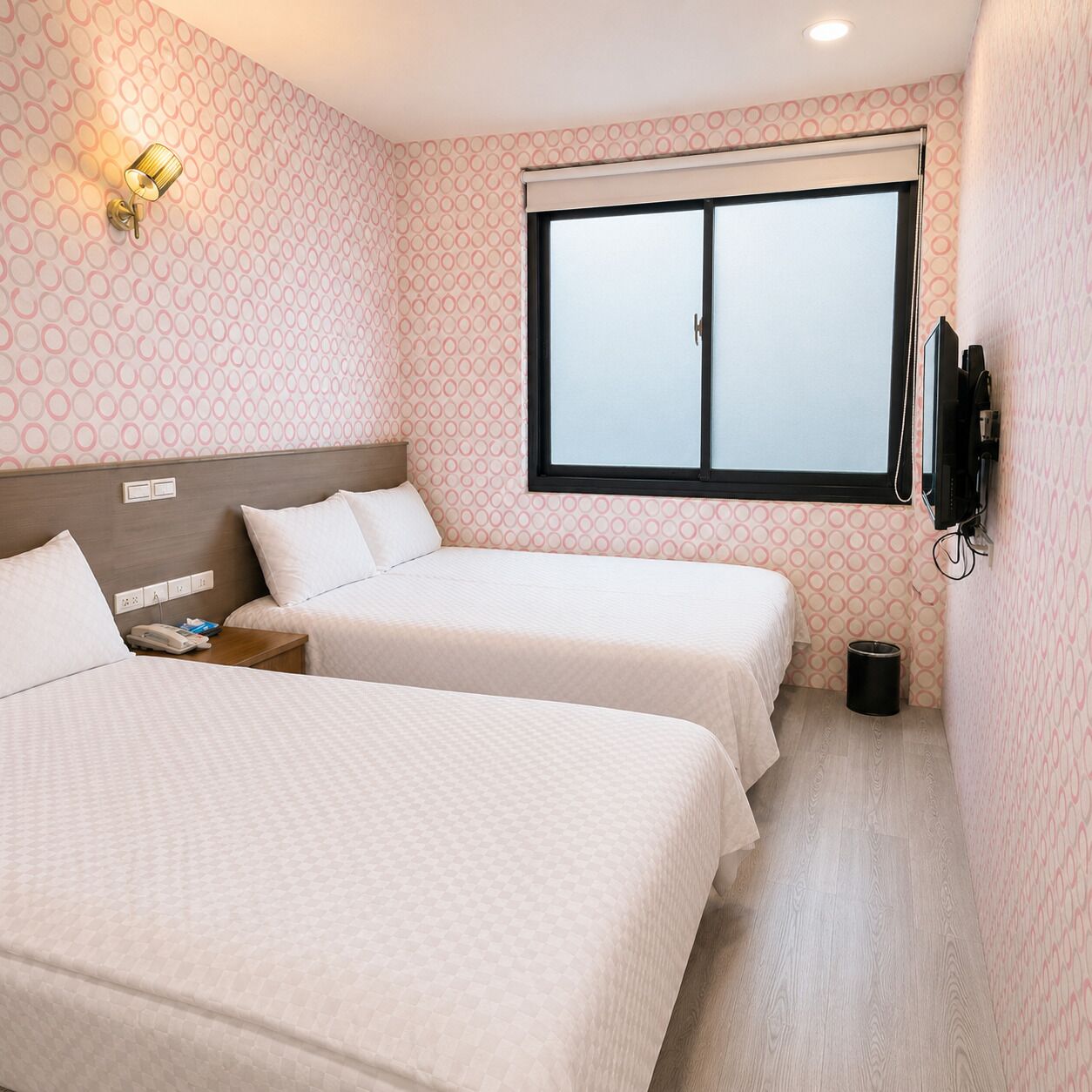 Quadruple Room, 2 Double Beds, Non Smoking | Desk, free WiFi, bed sheets
