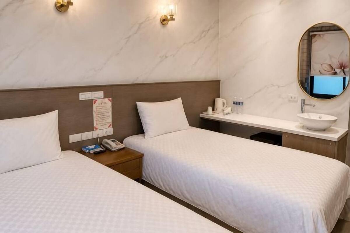 Desk, WiFi (free), bed sheets