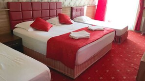 Caja de seguridad en la habitación, escritorio y wifi gratis 