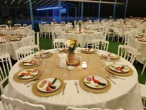 Lounas ja illallinen