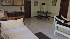 Cottage Basic, 2 Tempat Tidur Twin, akses ke kolam renang | Denah