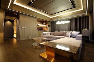 In-room safe, blackout curtains, iron/ironing board, free WiFi