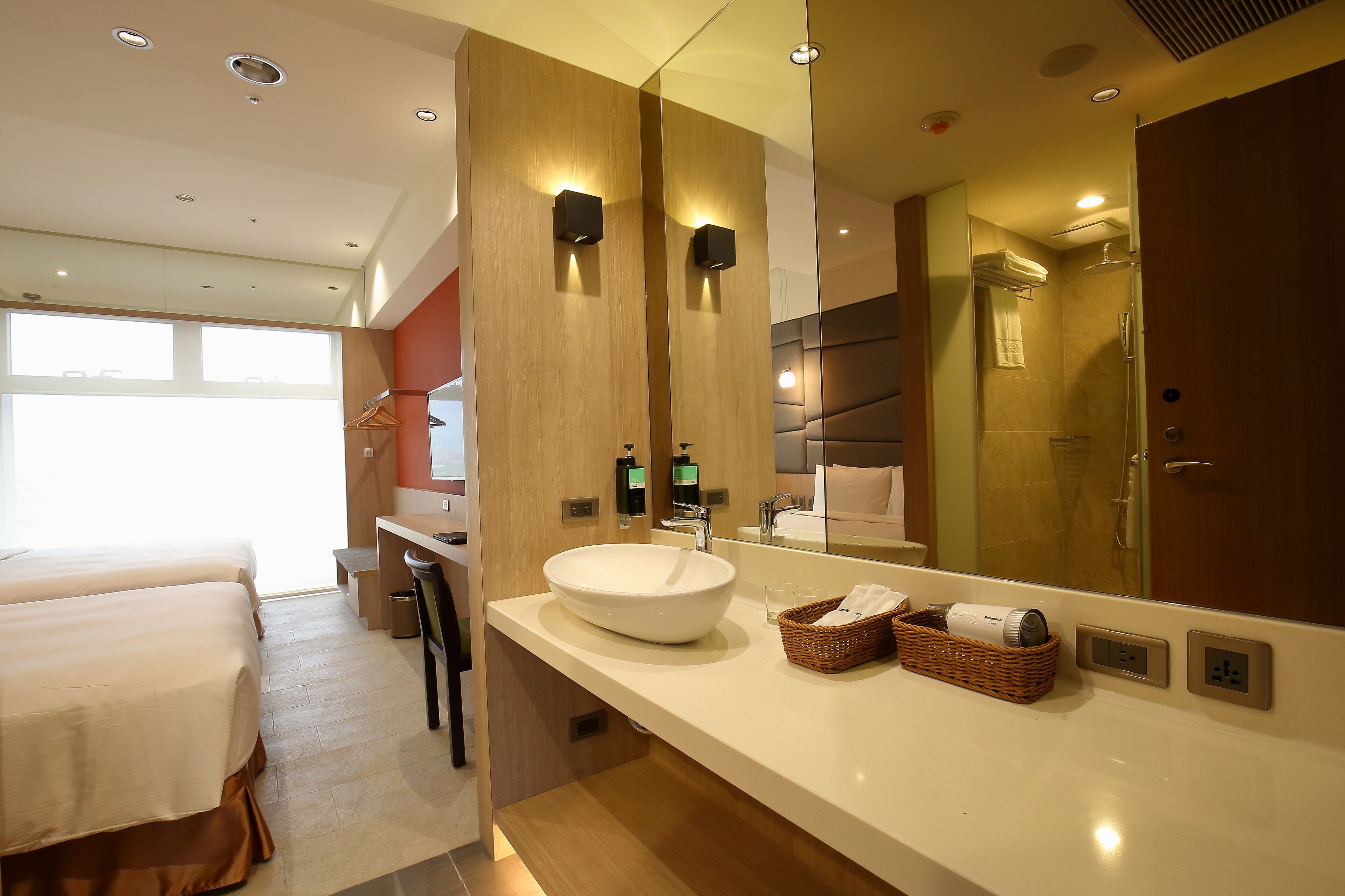 hair dryer, bidet, towels