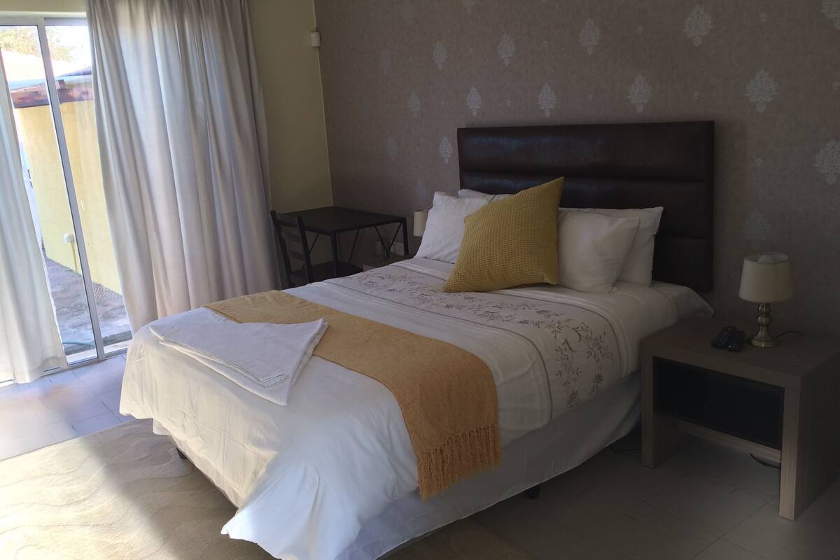 In-room safe, iron/ironing board, free WiFi, bed sheets
