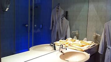 Free toiletries, hair dryer, towels