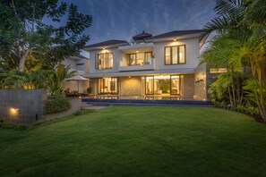 Front of property - Nagisa Bali Bay View Villas by Nagisa Bali (Nusa Dua)