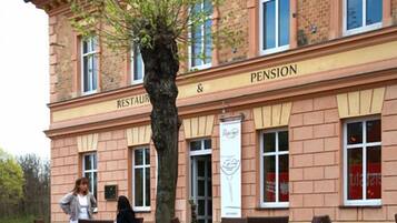 Bagian depan properti