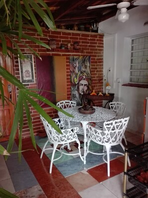 บริการอาหารในห้องพัก