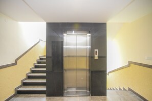 Lobby - OYO 20026 SilverKey RR Nagar (Bengaluru)