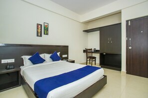 Room - OYO 20026 SilverKey RR Nagar (Bengaluru)