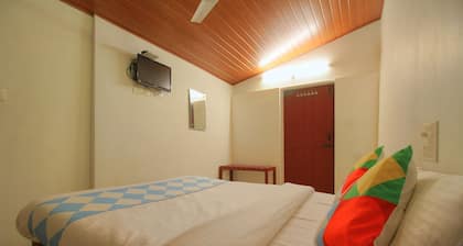 OYO 15200 Home Cozy Stay Hill Top Madikeri