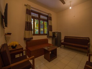 Double or Twin Room | Living area - OYO 15758 Elegant 1 BHK Calangute (Calangute)