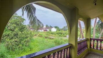Double or Twin Room | Balcony view