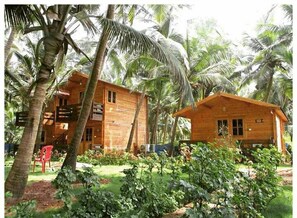 Exterior - Samant Beach Resort (Vengurla)