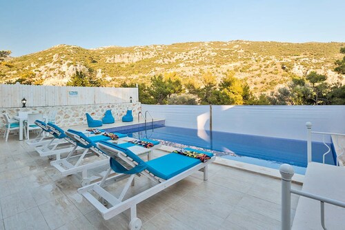 Villa Stone