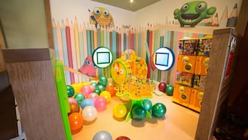Children’s play area – indoor