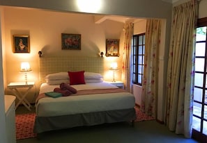 Phòng Superior (Sublime Serenity) | 1 phòng ngủ, minibar, bàn, truy cập Internet không dây miễn phí